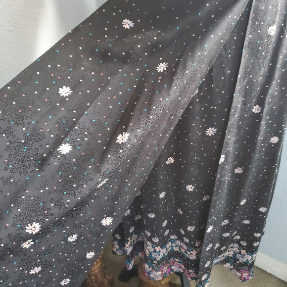 Betsy Johnson Dress - Picture 4 of 12